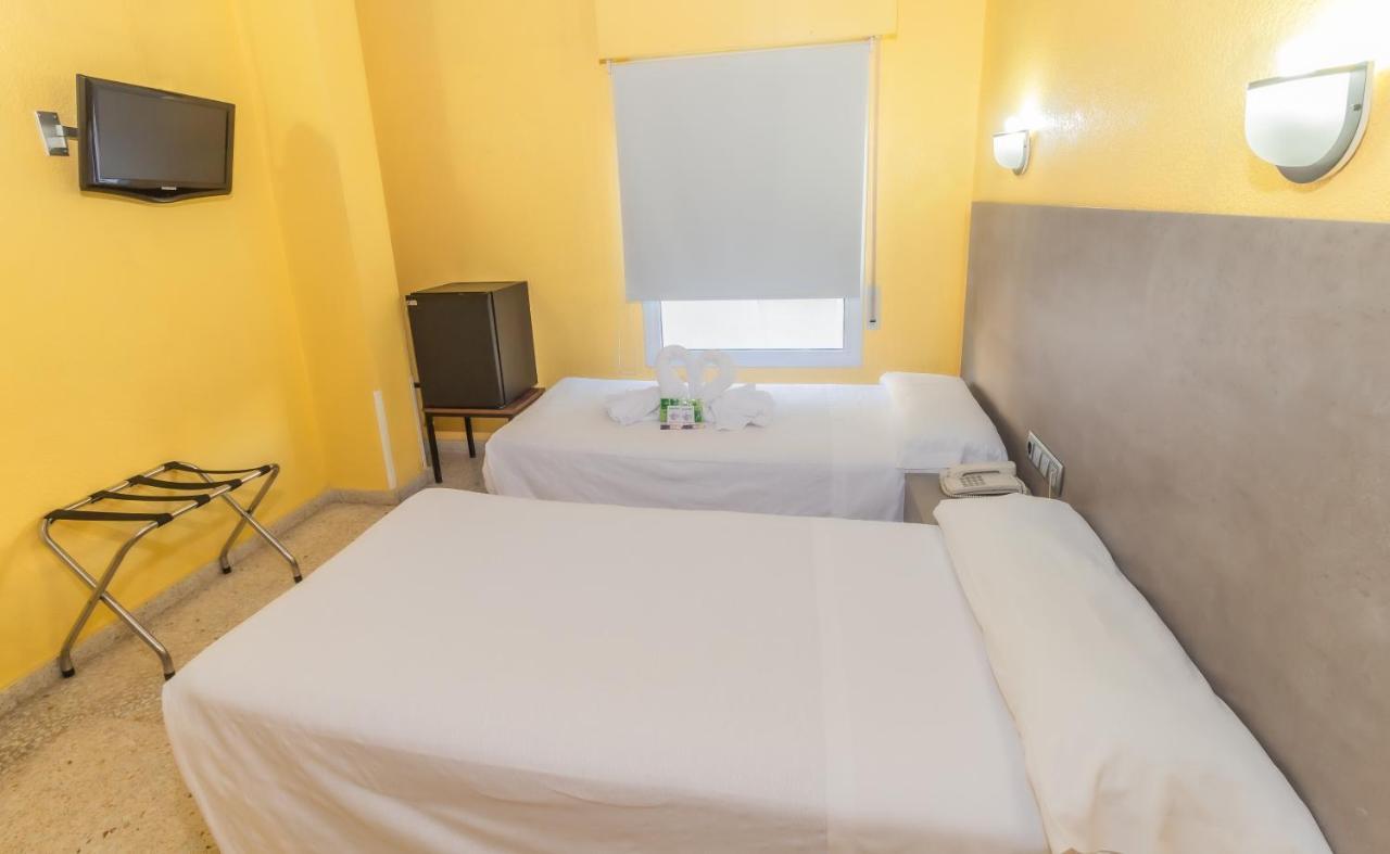 Hotel Universal Murcia Eksteriør billede